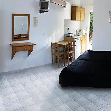 Apartment George Pefkos